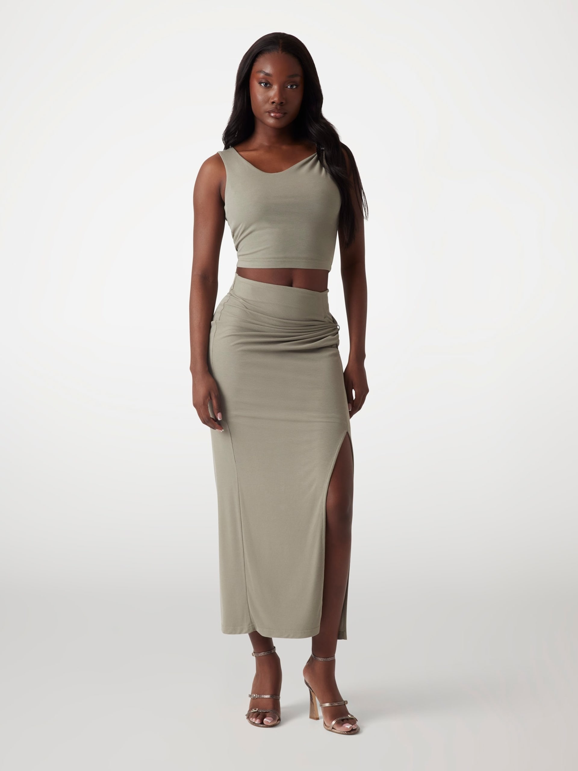  GUESS | Top | W5GP22 KAQL2G9D5